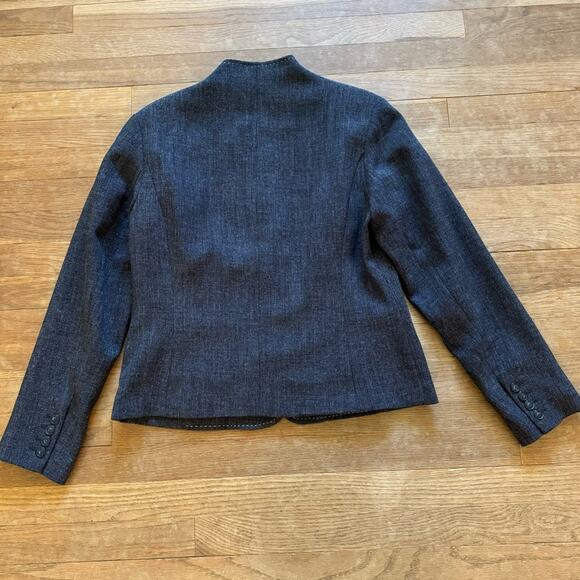Coldwater Creek gray four button jacket size 10
 b32 - Picture 5 of 5